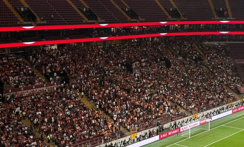 Galatasaray taraftarının transfer yansısı sürüyor! 1 galatasaray taraftarinin transfer yansisi suruyor sL4mqxlx