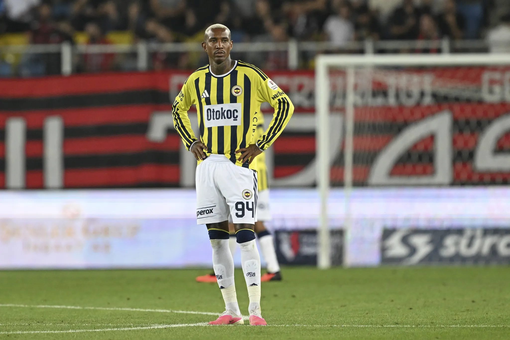 Galatasaray transferde Fenerbahçe'yi bekliyor! Flaş gelişmeyi İtalyanlar duyurdu 17 galatasaray transferde fenerbahceyi bekliyor flas gelismeyi italyanlar duyurdu 15