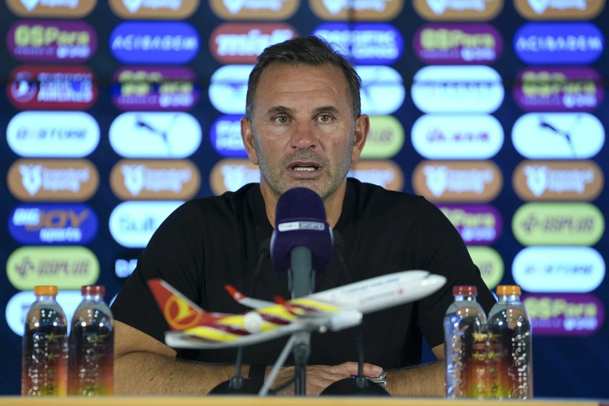 Galatasaray transferde Fenerbahçe'yi bekliyor! Flaş gelişmeyi İtalyanlar duyurdu 8 galatasaray transferde fenerbahceyi bekliyor flas gelismeyi italyanlar duyurdu 6 vPIvCrIM