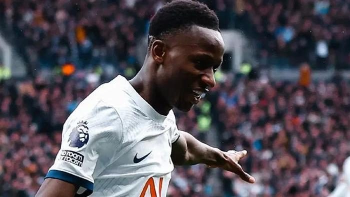 Galatasaray ve Beşiktaş istemişti! Pape Sarr imzayı atıyor 2 galatasaray ve besiktas istemisti pape sarr imzayi atiyor 0 jD8GcpVY