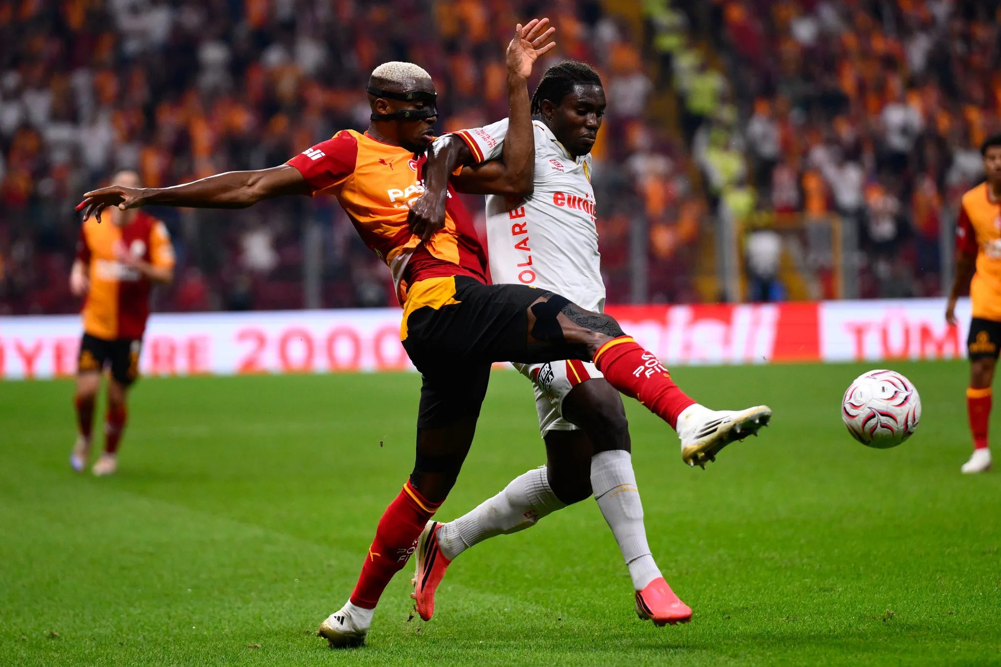 galatasaraya osimhen mujdesi o macta alanda olacak 10 27nDuNmt