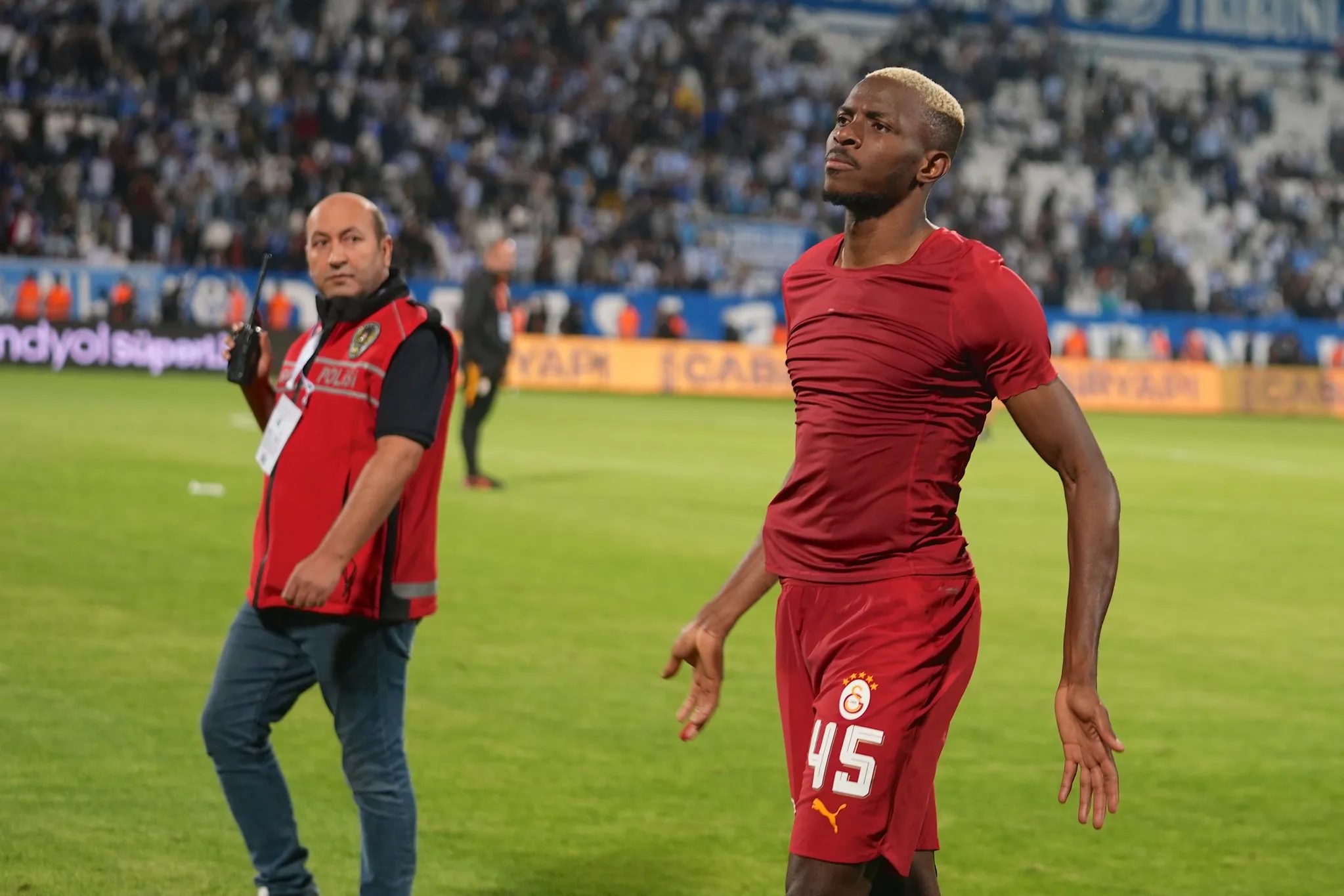 galatasaraya osimhen mujdesi o macta alanda olacak 2 rXBRyNBe