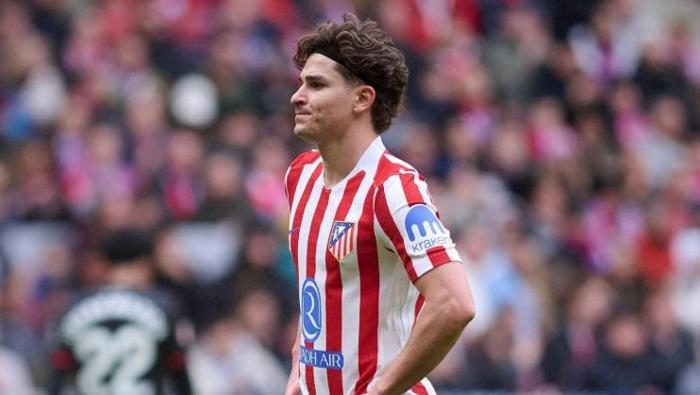 Galatasaray'a transfer görüşmesinde Osimhen soruldu! İngiliz devi pusuda bekliyor 5 galatasaraya transfer gorusmesinde osimhen soruldu ingiliz devi pusuda bekliyor 3 hDhPIiYk