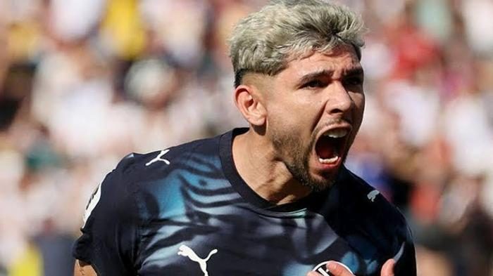 Galatasaray'a transferde berbat haber! Teklif yapmıştı, yeni ekibini açıkladılar 7 galatasaraya transferde berbat haber teklif yapmisti yeni ekibini acikladilar 5 NGUwmdjY