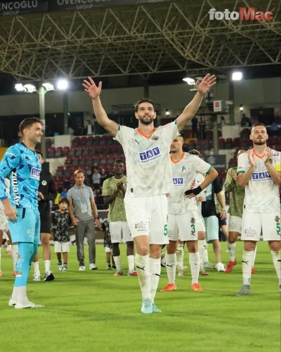 Galatasaray'a yeni Abdülkerim Bardakcı! Transferde dev pazarlık 11 galatasaraya yeni abdulkerim bardakci transferde dev pazarlik 9 VJbp25yt