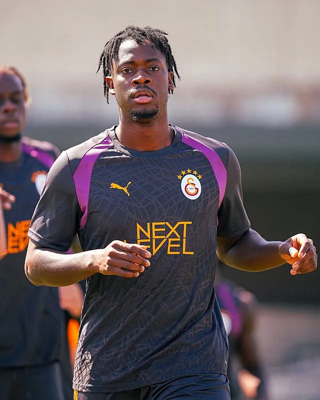galatasarayda bitshiabu bilmecesi cozuldu iste forma giyememe sebebi 12 n4zrUYfV