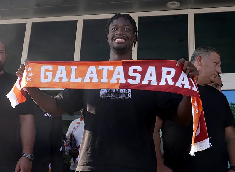 galatasarayda bitshiabu bilmecesi cozuldu iste forma giyememe sebebi 3 LN95gAvT