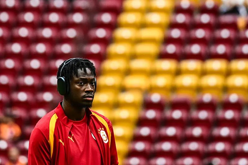galatasarayda bitshiabu bilmecesi cozuldu iste forma giyememe sebebi 7