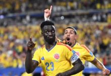 galatasarayda davinson sanchez gelismesi comonun o teklifi icin pazarlik bile yapilmadi NLsdGB4j
