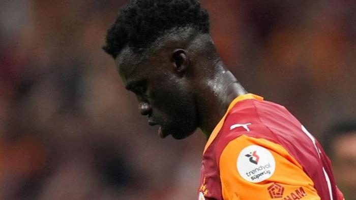 Galatasaray'da Davinson Sanchez'in talipleri bitmek bilmiyor! Transferde dev rekabet 6 galatasarayda davinson sanchezin talipleri bitmek bilmiyor transferde dev rekabet 4 V63k8TCN