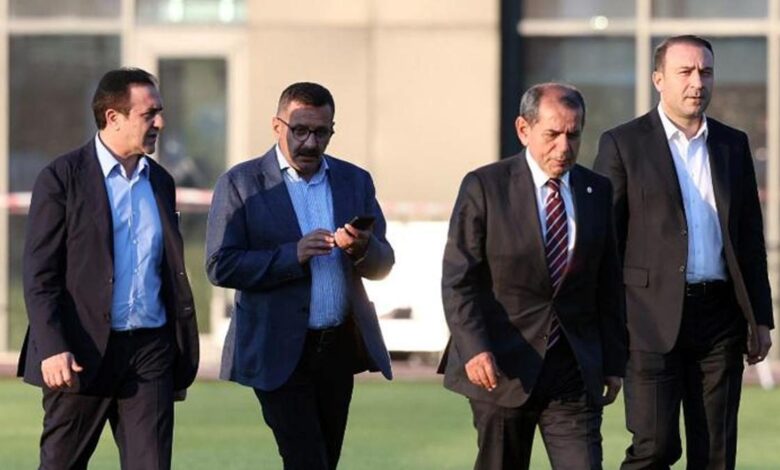 Galatasaray'da Dursun Özbek'ten transfer açıklaması: 1 aylık vakit var 1 galatasarayda dursun ozbekten transfer aciklamasi 1 aylik vakit var 6cfLr1lT