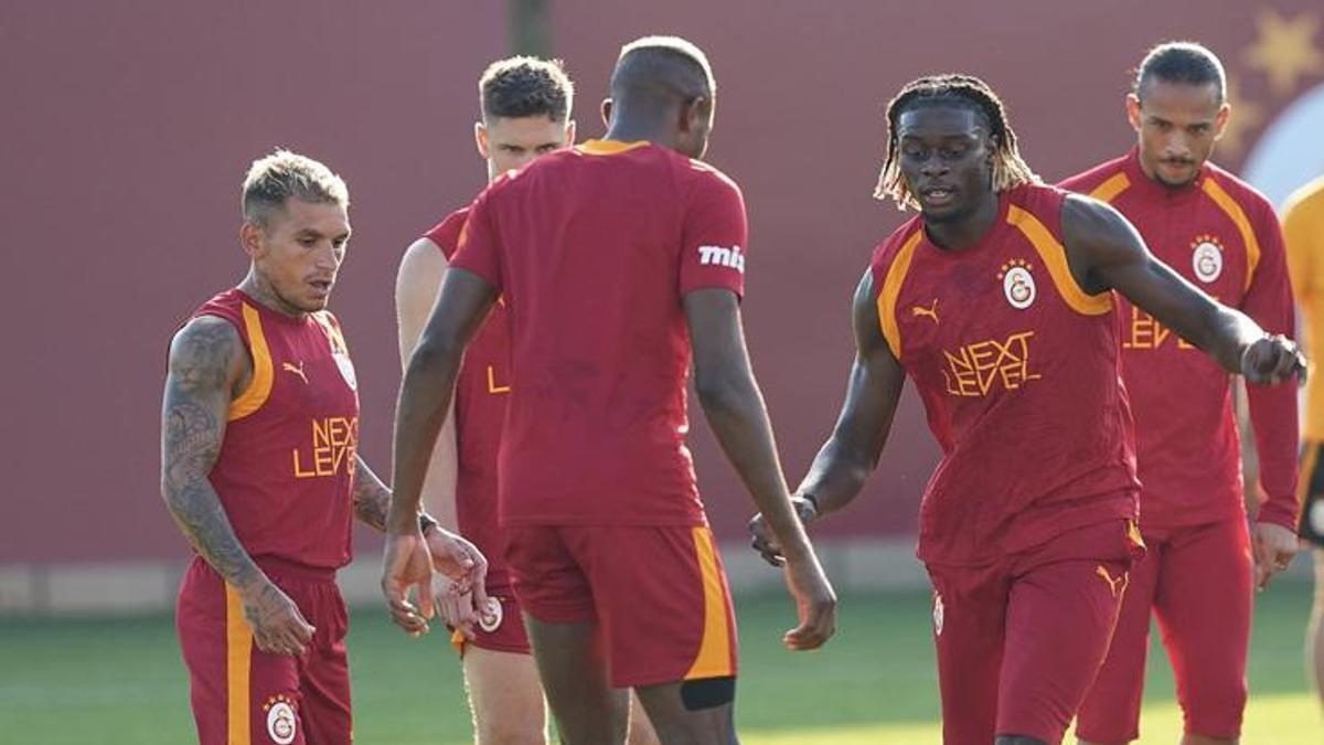galatasarayda hazirliklar devam ediyor Jwu8hvfM