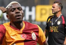 galatasarayda kampin yildizi osimhen ve okan buruk FxslUitN