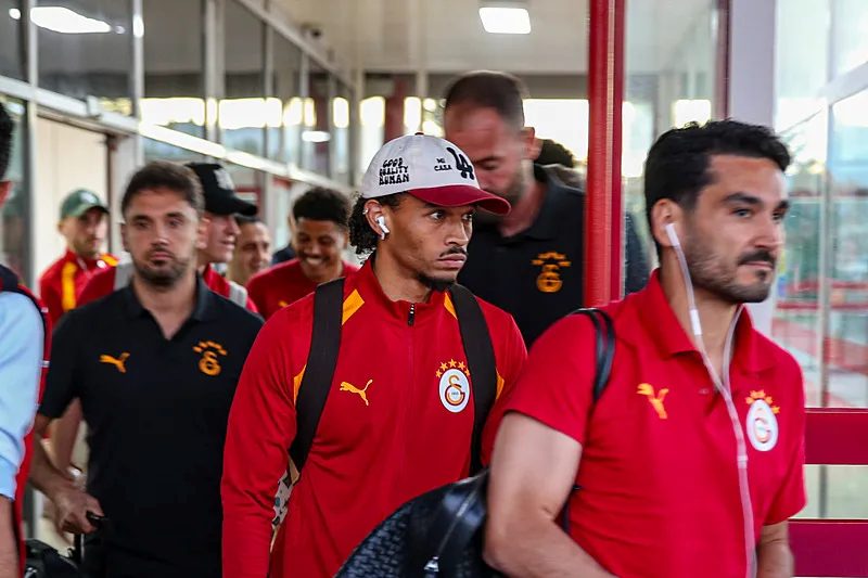 Galatasaray'da Leroy Sane krizi! Bunu kimse beklemiyordu 9 galatasarayda leroy sane krizi bunu kimse beklemiyordu 7 BB57pUQN
