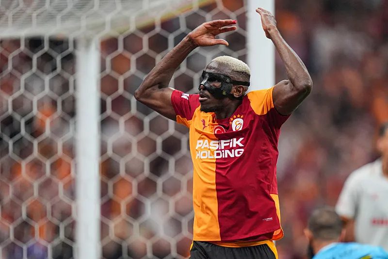 galatasarayda osimhen gelismesi trabzonspor macinda 2