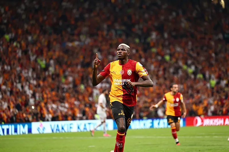 galatasarayda osimhen sevinci yildiz golcunun donus tarihi asik r oldu 13 PerS2n4U