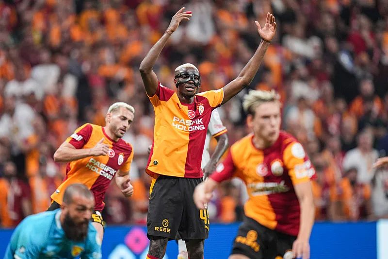 galatasarayda osimhen sevinci yildiz golcunun donus tarihi asik r oldu 5 YXeCOrgR