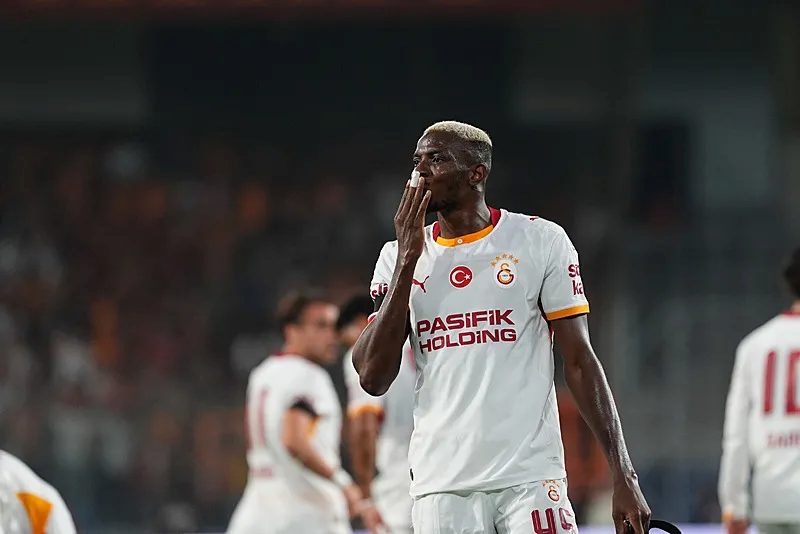 galatasarayda osimhen sevinci yildiz golcunun donus tarihi asik r oldu 6 a47Sd1jz