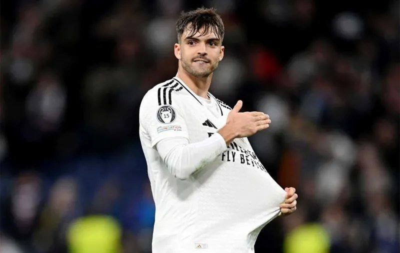 galatasarayda savunma krizine transfer cozumu resmi teklif yapildi 10 iuzVdYQt