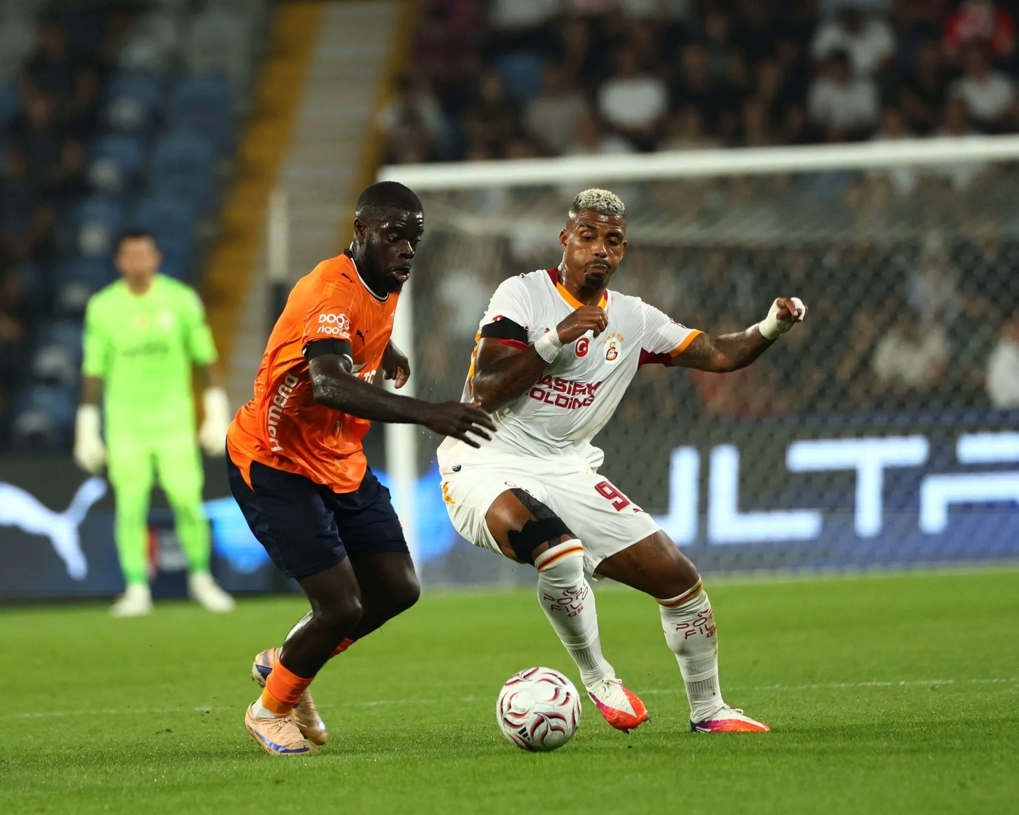 galatasarayda savunma krizine transfer cozumu resmi teklif yapildi 5 WPa2SnE3