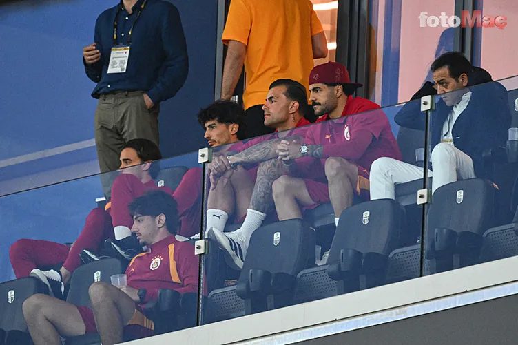 Galatasaray'da sıcak gelişme! O isim yeni dönemde grupta kalıyor 2 galatasarayda sicak gelisme o isim yeni donemde grupta kaliyor 0 WpJfmrCS