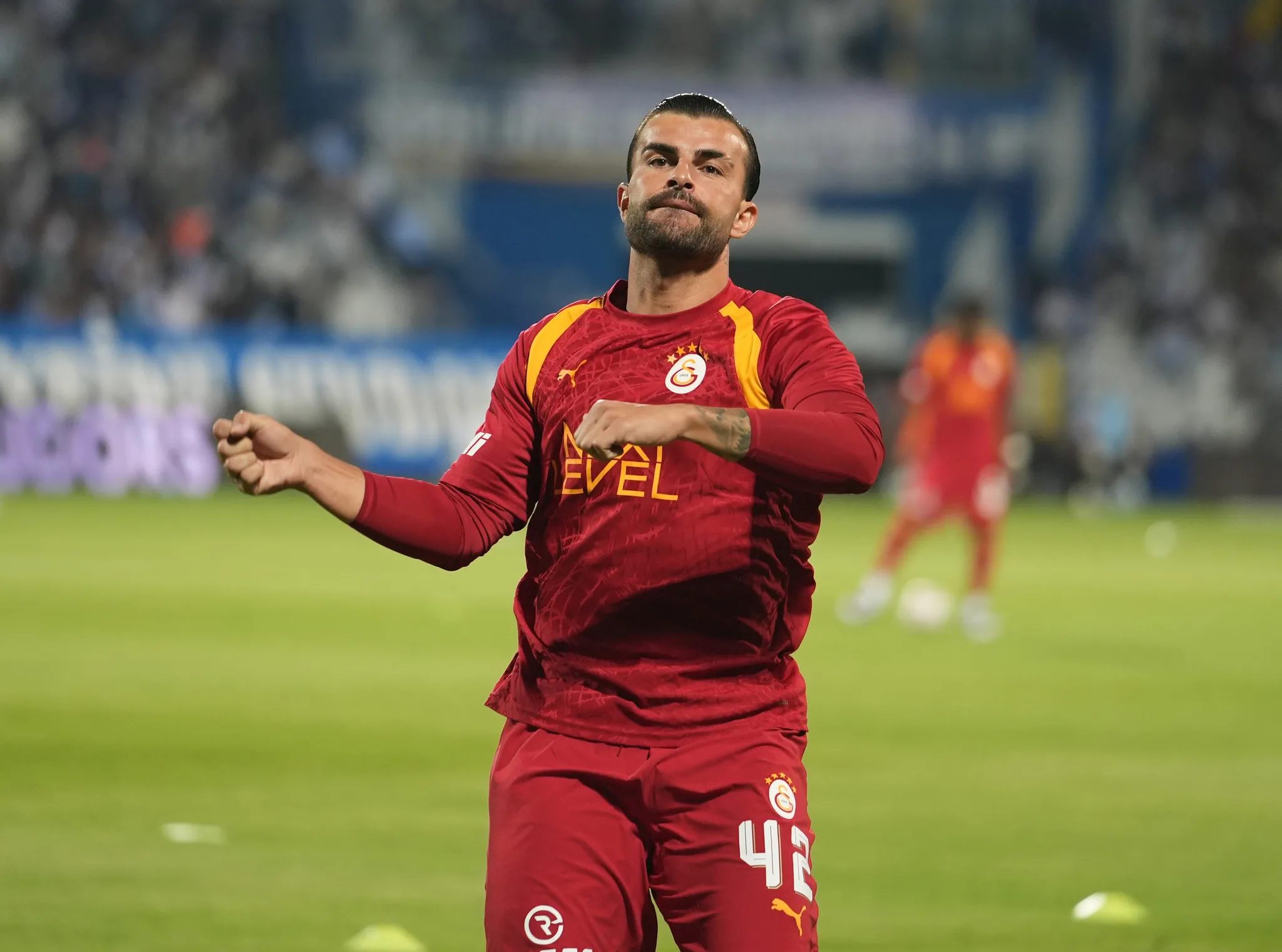 galatasarayda tarihi savunma krizi 60 yil sonra bir birinci 7 vY6n7ngy
