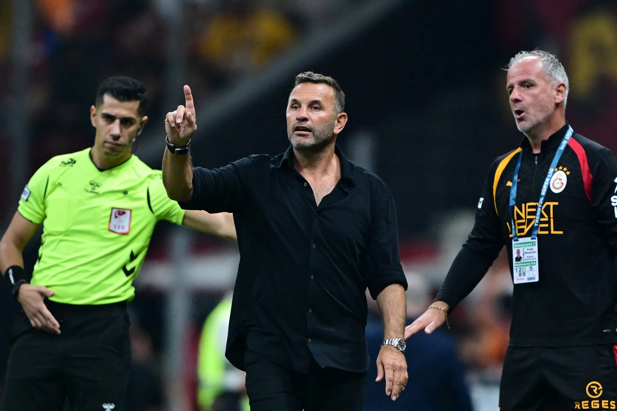 galatasarayda tarihi savunma krizi 60 yil sonra bir birinci 8 jpj5CY2e