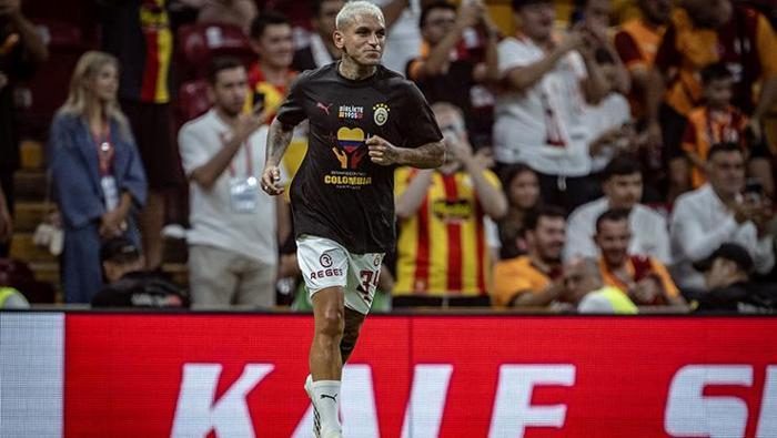Galatasaray'da Torreira bilmecesi! İdare düğmeye bastı: Sen kâfi ki kal! 6 galatasarayda torreira bilmecesi idare dugmeye basti sen k fi ki kal 4 iH1irnkT