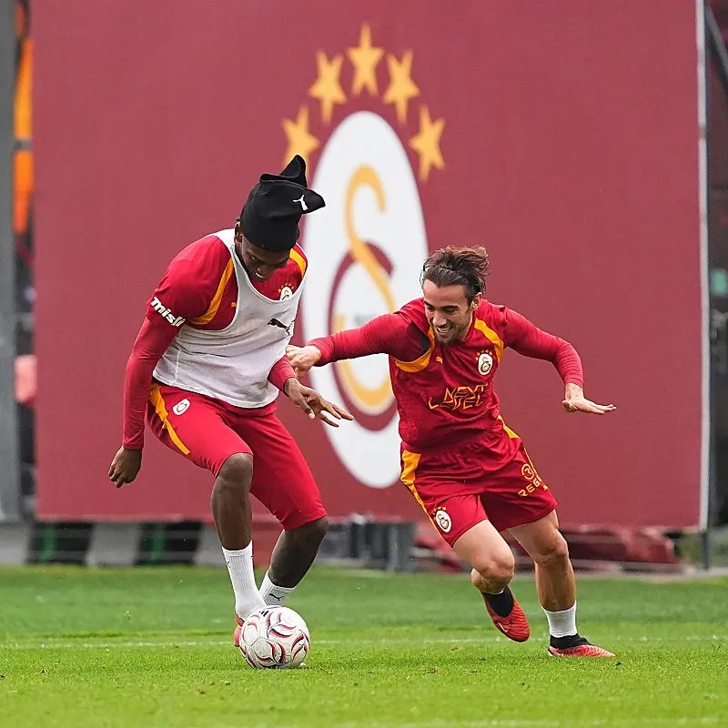 galatasarayda trabzonspor derbisi icin dev prim karari dursun ozbek kesenin agzini acti 7 fZCFNRL6