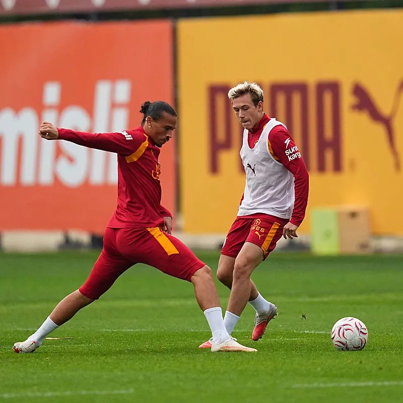 galatasarayda trabzonspor derbisi icin dev prim karari dursun ozbek kesenin agzini acti 9 qmQWOtfI