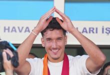 galatasaraydan deniz gul paylasimi 6lK1vQxl