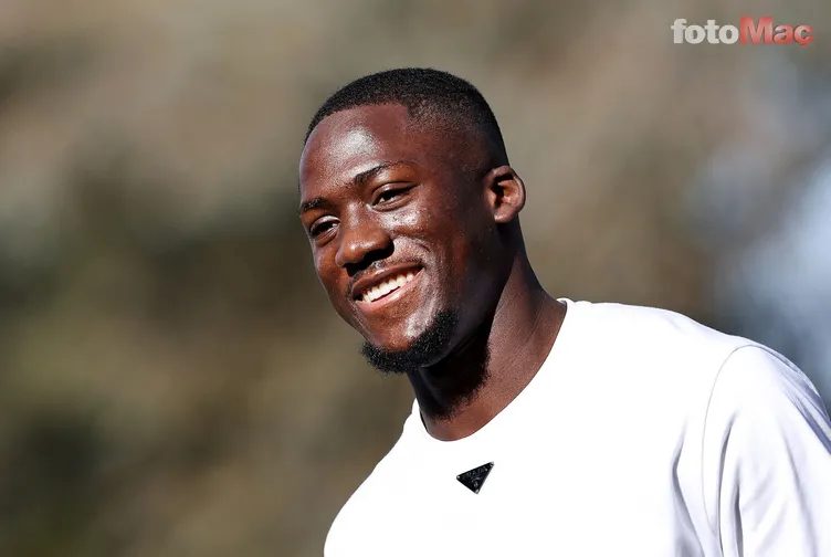 Galatasaray'dan ezeli rakibine transfer çalımı! 5 galatasaraydan ezeli rakibine transfer calimi 3 EB5hN4bG