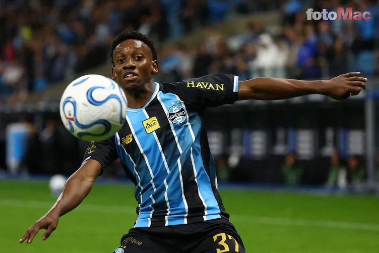 Galatasaray'dan Gabriel Mec hamlesi! Transferde tanıdık rakip 11 galatasaraydan gabriel mec hamlesi transferde tanidik rakip 9 D33gBBJd