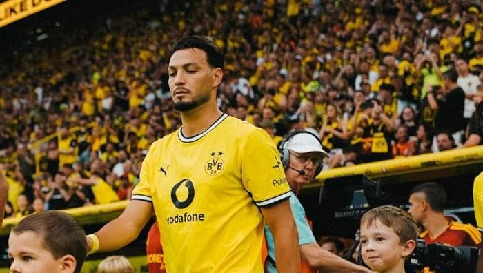 Galatasaray'dan savunmaya Bensebaini! Dortmund ile dirsek teması başladı 4 galatasaraydan savunmaya bensebaini dortmund ile dirsek temasi basladi 2
