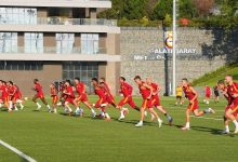galatasaraydan savunmaya genc hamle 19 yasindaki stoper gundeme alindi QvpEzfyX