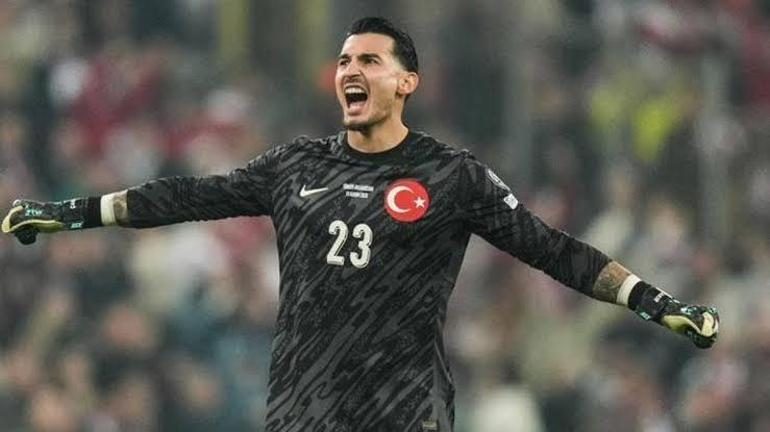Galatasaray'dan Uğurcan Çakır'dan Muslera itirafı: 'Yakalamak imkansız gibi!' | ‘Galatasaray taraftarları çok özel’ 5 galatasaraydan ugurcan cakirdan muslera itirafi yakalamak imkansiz gibi galatasaray taraftarlari cok ozel 3 Sbdmm3zW