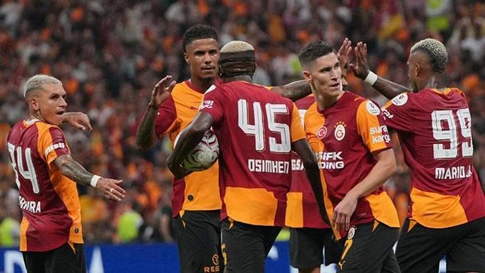 Galatasaray'ın Göztepe maçında kazandığı penaltı gerçek mu? Trio yorumladı: 'Hakeme ilişkin bir karar olmalıydı' 2 galatasarayin goztepe macinda kazandigi penalti gercek mu trio yorumladi hakeme iliskin bir karar olmaliydi P8YTGqWn