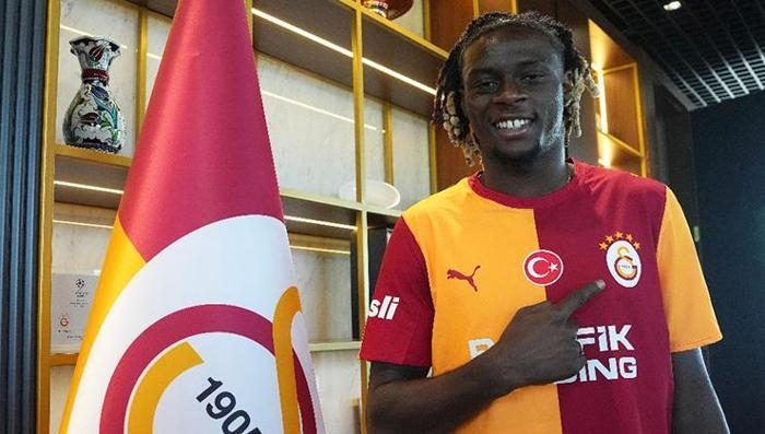 Galatasaray'ın yıldızı Osimhen'e Premier Lig şampiyonu Arsenal talip! Görüşmeler başladı 2 galatasarayin yildizi osimhene premier lig sampiyonu arsenal talip gorusmeler basladi 0 79cSgz4I