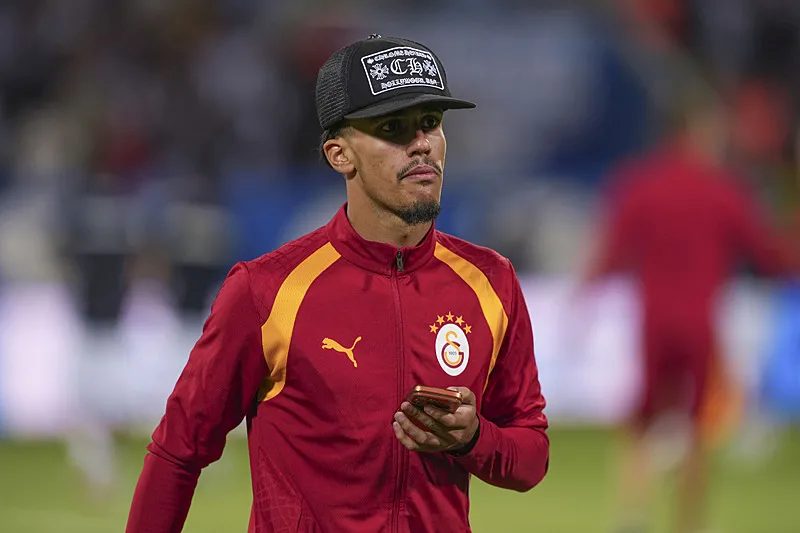 Galatasaray'ın yıldızına ülkesinden büyük şok! "Milli ekip mesleği bitti" 13 galatasarayin yildizina ulkesinden buyuk sok milli ekip meslegi bitti 11 ywFl1zuZ