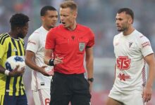 gornik fenerbahce macinda mesale dumanlari oyunu durdurdu TTpwfCsX