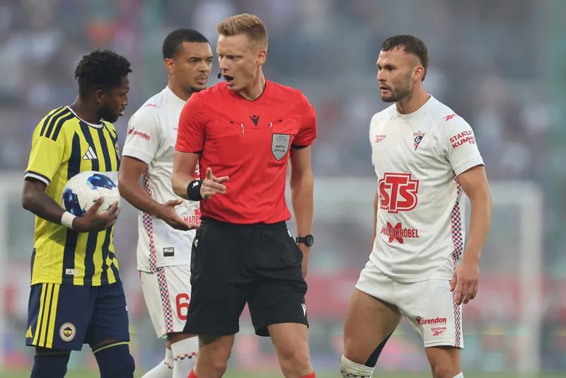 Gornik Zabrze - Fenerbahçe maçı kaç kaç bitti? (MAÇ ÖZETİ) 3 gornik zabrze fenerbahce maci kac kac bitti mac ozeti 1 dEm4Hash