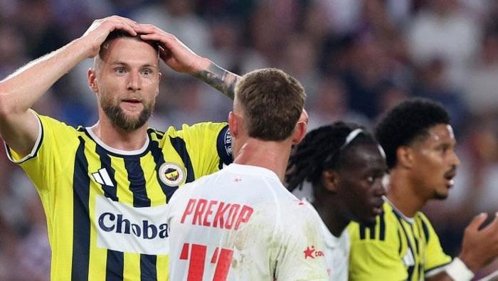 Gornik Zabrze - Fenerbahçe maçı sonrası eleştirdi: 'Felsefe tam oturmamış gibi' | 'Fenerbahçe'ye yakışmadı' 5 gornik zabrze fenerbahce maci sonrasi elestirdi felsefe tam oturmamis gibi fenerbahceye yakismadi GnaZDrlF
