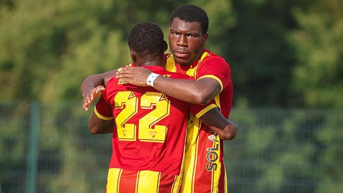 Göztepe'de Armstrong yıldızlaştı! 4 goztepede armstrong yildizlasti DL8rwrQY