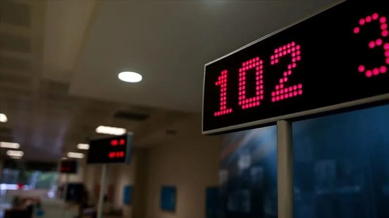 Hafta sonu bankalar açık mı? Hafta sonu EFT, havale yapılır mı? 3 hafta sonu bankalar acik mi hafta sonu eft havale yapilir mi 1 H5aHIZDa