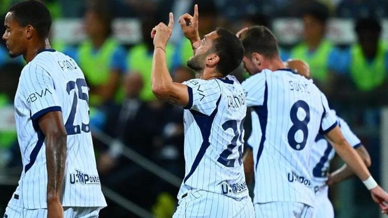Hakan Çalhanoğlu ve İnter'den 2'de 2! Cagliari - İnter maç sonucu 0-1 2 hakan calhanoglu ve interden 2de 2 cagliari inter mac sonucu 0 1 0 LGbgDQbK