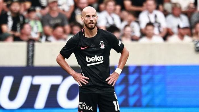 hradec kralove besiktas maci sonrasi italiano ovgusu oyun akli 10 kisi ekibe mac idglaZ7v