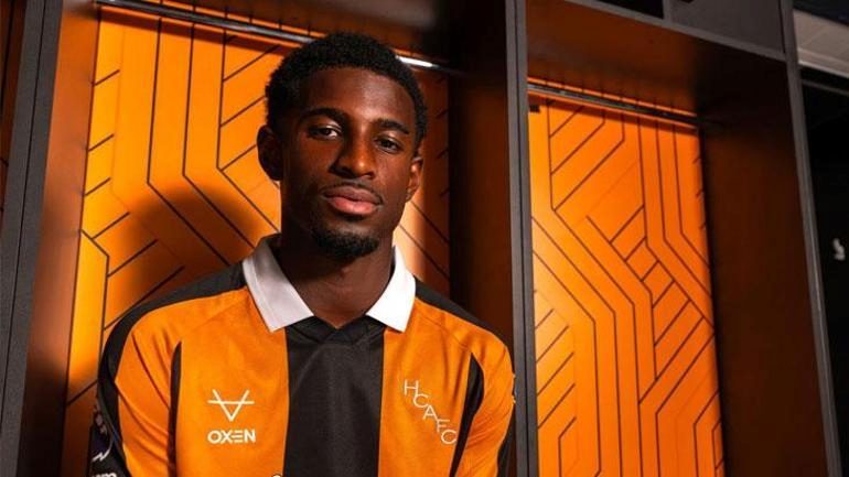 hull city golcusunu fransada buldu mohamed ali chodan 4 yillik imza 0 YN7rp4it