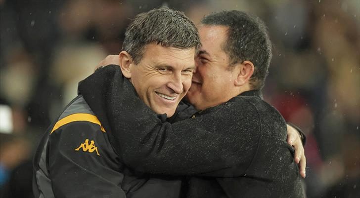 Hull City'de beklenen imza atıldı 1 hull cityde beklenen imza atildi KrgenAsR
