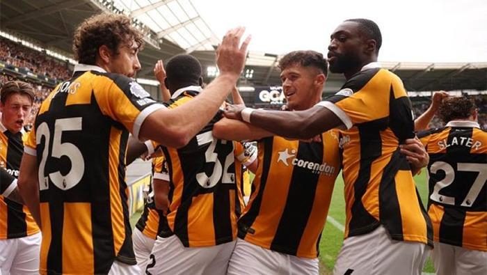 Hull City'nin işvereni Acun Ilıcalı'nın otomobiline görenler dönüp bir daha baktı 2 hull citynin isvereni acun ilicalinin otomobiline gorenler donup bir daha bakti 0 X9qdWgyC
