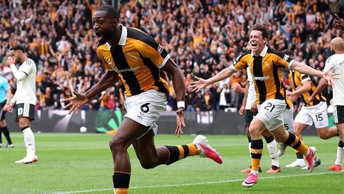 Hull City'nin işvereni Acun Ilıcalı'nın otomobiline görenler dönüp bir daha baktı 3 hull citynin isvereni acun ilicalinin otomobiline gorenler donup bir daha bakti 1 G3LHlycC